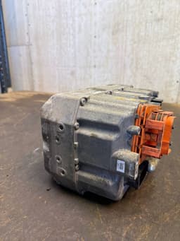 BMW 0437508243 8679699 12368679699 12368742493 12368742494 Hybrid converter / inverter BMW 3 (F30, F31, F80) (2011-2019) — thumbnail 2