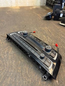 BMW 64119363545 Heater control panel BMW 3 (F30, F31, F80) (2011-2019) — thumbnail 4