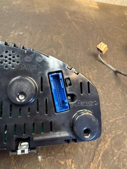 VW 7H0920851KX 7H0920851K Instrument Cluster VW TRANSPORTER T5 / MULTIVAN (7H, 7E, 7J) (2003-2015) — thumbnail 9