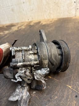 BMW 32416867914 6867914 Power steering pump BMW X5 (F15, F85) (2012-2018) — thumbnail 9
