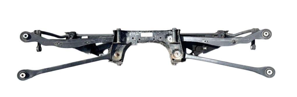BMW 33306851560 6851560 Rear axle Beam BMW 2 Active Tourer (F45, F46) (2013-2021)