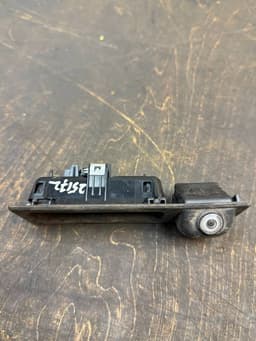 BMW 66539213990 9213990 Reverse camera BMW X5 (F15, F85) (2012-2018) — thumbnail 2
