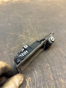 BMW 66539213990 9213990 Reverse camera BMW X5 (F15, F85) (2012-2018) — thumbnail 3