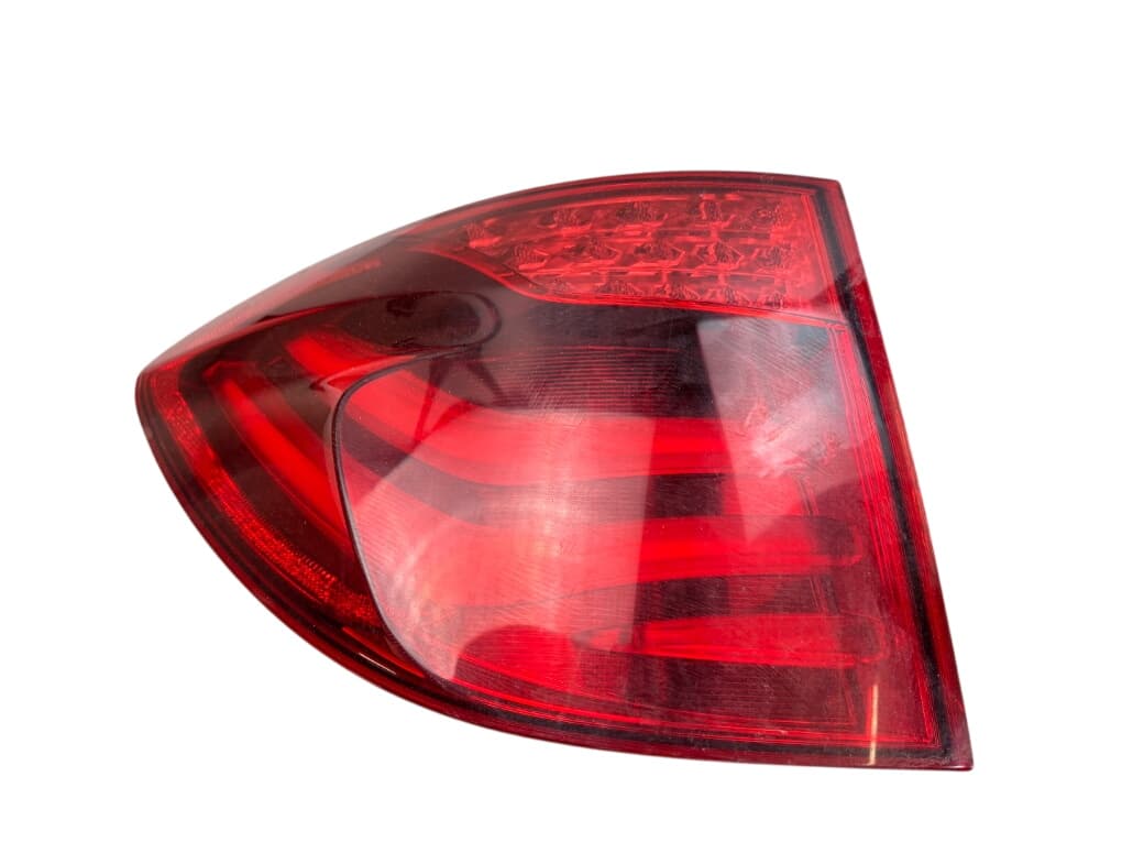 BMW 63217306165 Tail light left BMW 5 GRAN TURISMO (F07) (2009-2017)