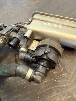 BMW 64126827184 64125A66204 Coolant Circulation Pump BMW 3 (F30, F31, F80) (2011-2019) — thumbnail 10