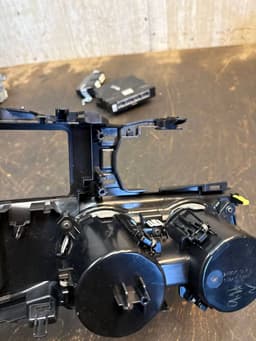 LEXUS 5880578010 5880578011B0 5880578010B0 Gearshift lever cover LEXUS NX I (AZ10) (2014-2021) — thumbnail 7