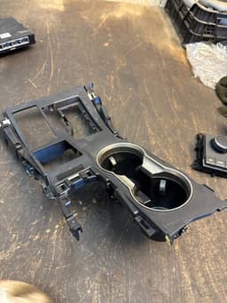 LEXUS 5880578010 5880578011B0 5880578010B0 Gearshift lever cover LEXUS NX I (AZ10) (2014-2021) — thumbnail 3