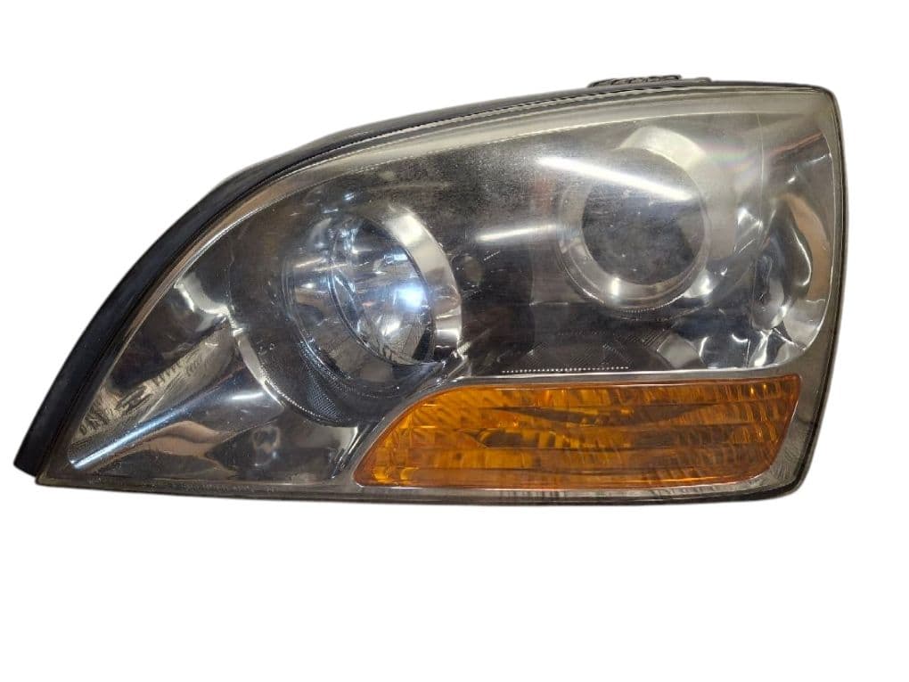KIA 921013E510 Headlight left KIA SORENTO I (JC) (2002-2009)