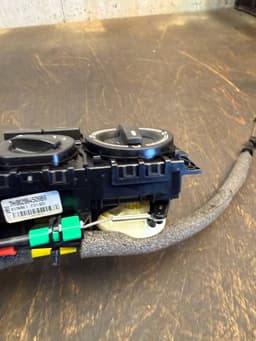 VW 7H0820045 7H0820045D9B9 Heater control panel VW TRANSPORTER T5 / MULTIVAN (7H, 7E, 7J) (2003-2015) — thumbnail 7