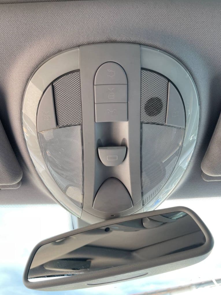 MERCEDES-BENZ 2118207201 2118200923 Interior Lighting Front MERCEDES-BENZ E-CLASS (W211) (2002-2009)