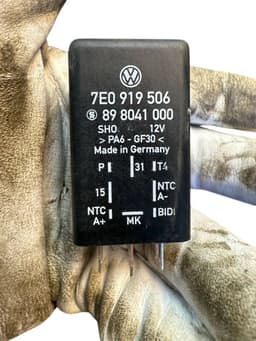 VW 7E0919506 898041000 Relays, other VW TRANSPORTER T5 / MULTIVAN (7H, 7E, 7J) (2003-2015) — thumbnail 2