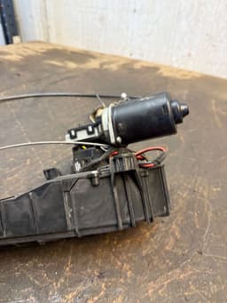 MERCEDES-BENZ A6398200142 6398200142 Sliding door electric motor left MERCEDES-BENZ VITO / VIANO (W639) (2003-2014) — thumbnail 5