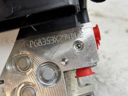 MERCEDES-BENZ A2134316301 ABS hydraulic unit / pump MERCEDES-BENZ E-CLASS (W213) (2016-2023) — thumbnail 4