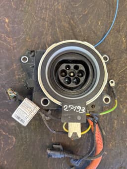BMW 9391259 61126824111 Battery charger BMW 3 (F30, F31, F80) (2011-2019) — thumbnail 6