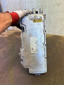 BMW 9489061 61449489061 61445A5F4B3 Battery charger BMW 3 (F30, F31, F80) (2011-2019) — thumbnail 10
