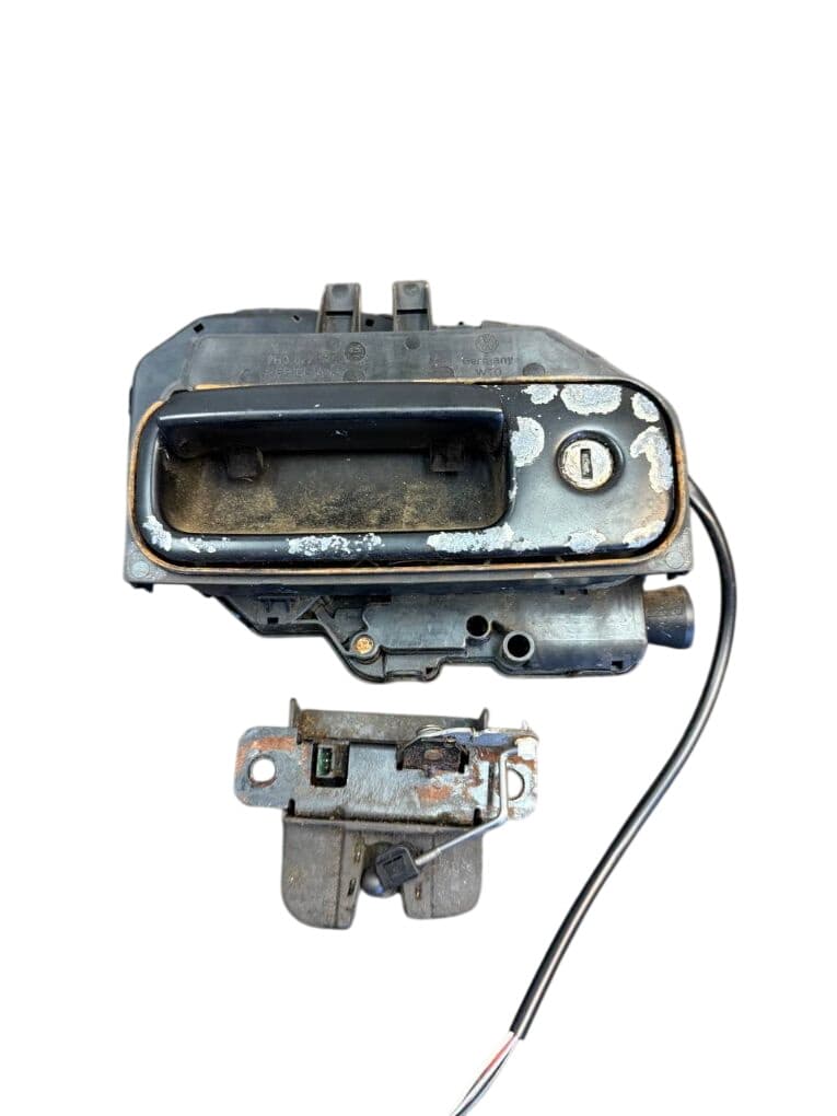 VW 7H0827526 Bootlid / tailgate lock VW TRANSPORTER T5 / MULTIVAN (7H, 7E, 7J) (2003-2015)