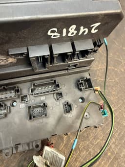 MERCEDES-BENZ 6395450301 A6395450401 6395450401 Body control module (BCM) MERCEDES-BENZ VITO / VIANO (W639) (2003-2014) — thumbnail 10