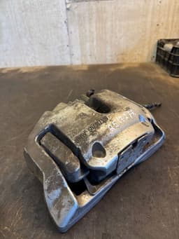 BMW 34116788432 6788432 Brake caliper Front right BMW X5 (F15, F85) (2012-2018) — thumbnail 2