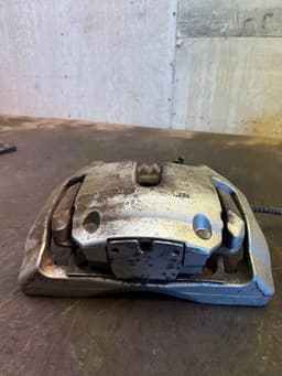 BMW 34116788432 6788432 Brake caliper Front right BMW X5 (F15, F85) (2012-2018) — thumbnail 3