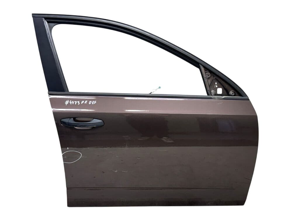 5E0831052 Door Front Right SKODA OCTAVIA III (5E) (2012-2019)
