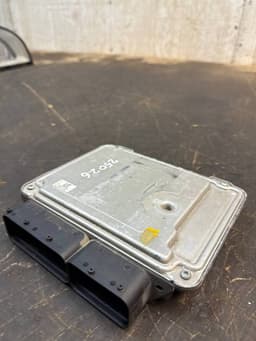 CHEVROLET 96813187 0281012695 Engine Control Unit / module (ECU) CHEVROLET CAPTIVA I (2006-2018) — thumbnail 4