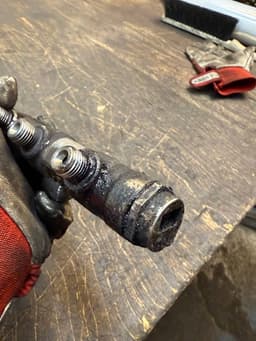 BMW 0445216049 8508155 13538508155 Fuel Distributor / fuel rail BMW X5 (F15, F85) (2012-2018) — thumbnail 6