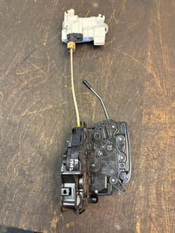 BMW 51227281953 7281953 7323783 7825297 Door Lock Rear Left BMW X5 (F15, F85) (2012-2018) — thumbnail 3