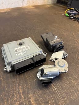 MERCEDES-BENZ A6421503277 0281013475 6421503277 6395450508 A2031621130 2031621130 Engine ECU immo kit / set MERCEDES-BENZ VITO / VIANO (W639) (2003-2014) — thumbnail 2