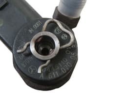 MERCEDES-BENZ A6110700587 Fuel Injector MERCEDES-BENZ E-CLASS (W210) (1995-2003) — thumbnail 3