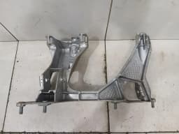 PORSCHE Porsche Cayman 718 GT4 subframe rear 98133105190 LH axle frame rear axle LEFT — thumbnail 4