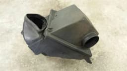 AUDI Audi S8 D2 Airbox 077133837AE Air Filter Box 077129620C — thumbnail 1