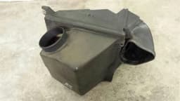 AUDI Audi S8 D2 Airbox 077133837AE Air Filter Box 077129620C — thumbnail 9