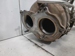 PORSCHE Porsche Cayman 718 GT4 Catalytic Converter 982254350AA RH Catalytic Converter OPF RIGHT — thumbnail 4