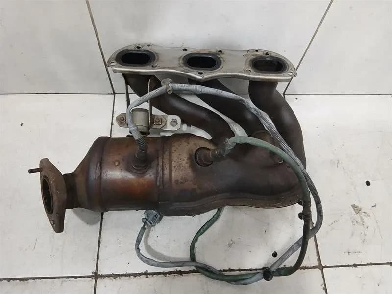PORSCHE Porsche Cayman 981 GT4 Catalytic Converter 98111321203 RIGHT Catalytic Converter RIGHT