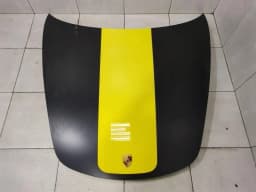PORSCHE PORSCHE CAYMAN 718 GT4 BONNET 99151101104 BONNET GOOD CONDITION PPF — thumbnail 1
