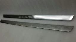 MERCEDES-BENZ Mercedes C Class W204 Door Sill Set A2046801935 Door Sill Trim Chrome — thumbnail 3