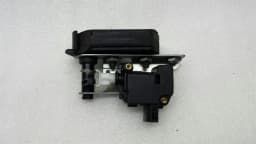 LAND ROVER LAND ROVER RANGE ROVER VOGUE L322 BOAT LID ACTUATOR FUG500140 Door Lock — thumbnail 3