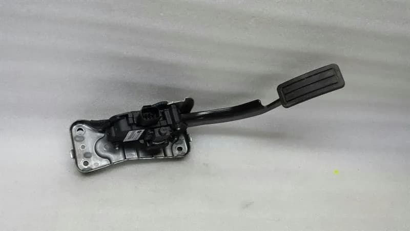 LAND ROVER Land Rover Range Rover Sport L320 Throttle Pedal (Electrical) LR012044 Throttle Pedal