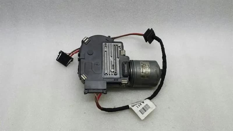 MERCEDES-BENZ Mercedes E Class W211 Front Wiper Motor A2118200942 Wiper Motor Front RHD