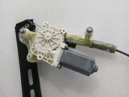 PORSCHE Porsche Cayman 981 GT4 Left Front Door Winder 99154207502 Window Regulator Front Li — thumbnail 2