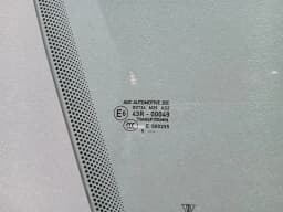 PORSCHE Porsche Cayman 981 GT4 Right Front Door Glass 98154251201 Front Door Glass Re — thumbnail 2