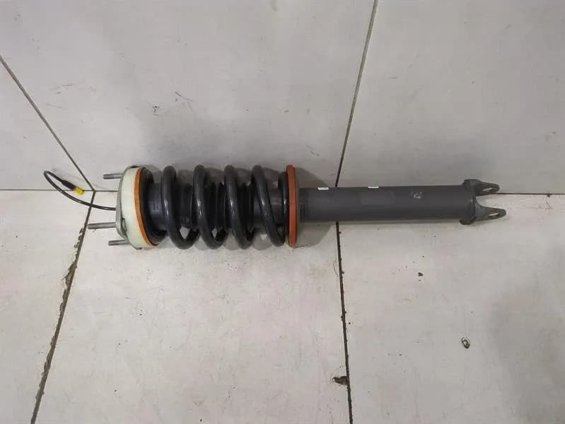 PORSCHE Porsche 911 991 shock absorber rear 99133305329 shock absorber rear PASM TURBO S