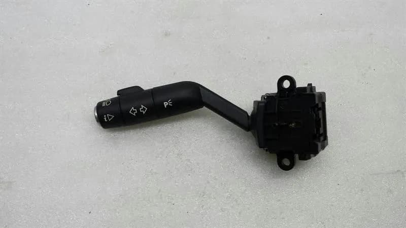 Land Rover Range Rover Vogue L322 Turn Signal Switch XPC500140 Switch