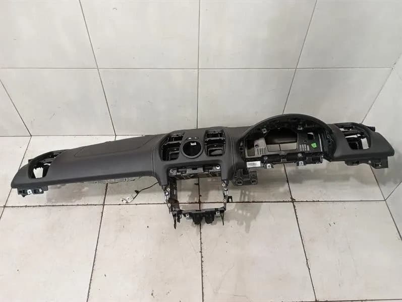 PORSCHE Porsche Cayman 981 GT4 dashboard 98155231100 RHD RIGHT HAND DRIVE LEATHER