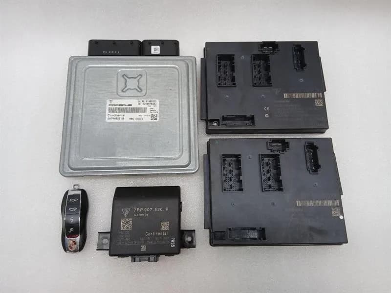 Porsche Cayman 981 Engine ECU Set 99161860203 Engine Control Unit Set A122 2.7