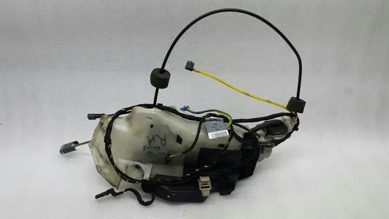 MERCEDES-BENZ Mercedes S-Class W220 Door Lock RH A2157201435 Door Lock