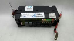 LAND ROVER Land Rover Range Rover Sport L320 Fuse Box AH32-14290-APB Fuse Box RHD — thumbnail 1