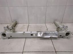 PORSCHE Porsche 911 991 subframe rear 99150190301 engine mount holder rear axle — thumbnail 1