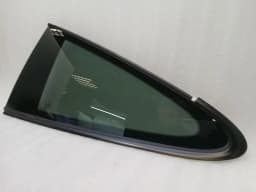 PORSCHE Porsche 911 991 Left Rear 1/4 Glass 99154311108 Door Window 1/4 Rear LH — thumbnail 3