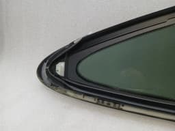 PORSCHE Porsche 911 991 Left Rear 1/4 Glass 99154311108 Door Window 1/4 Rear LH — thumbnail 7